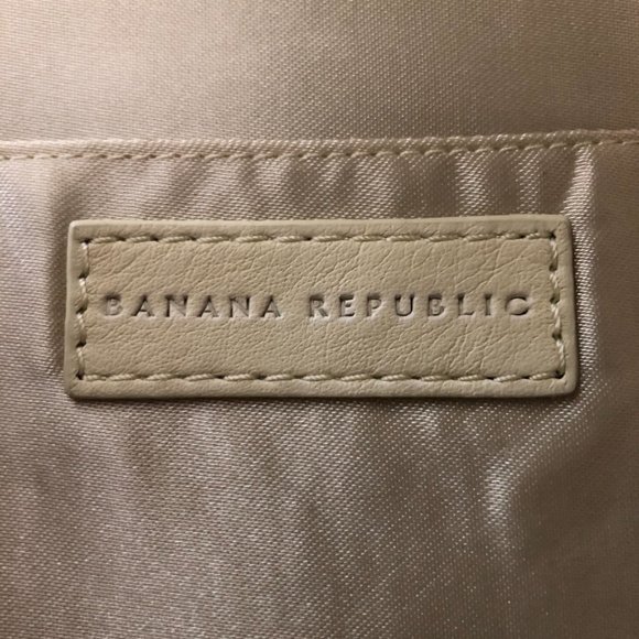 Banana Republic Evening Bag - Picture 4 of 6
